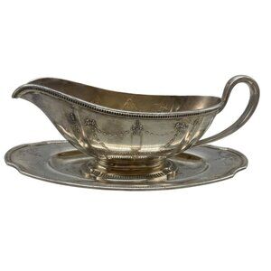Antique Silverplated Gravy Boat With Attached Oval Tray Community plate READ